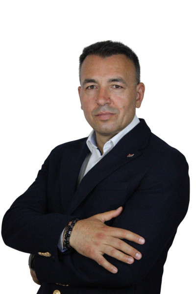 Daniel Chirita