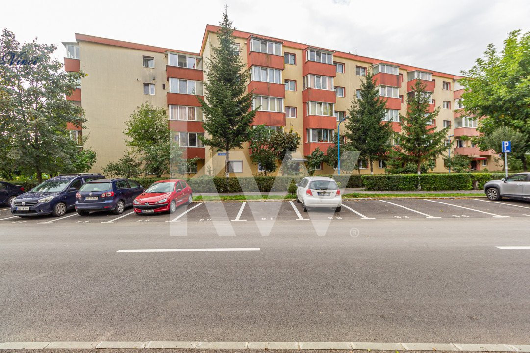 REZERVAT! Apartament  2 camere,decomandat , Comision 0%!  Cartier- Triaj, Brașov