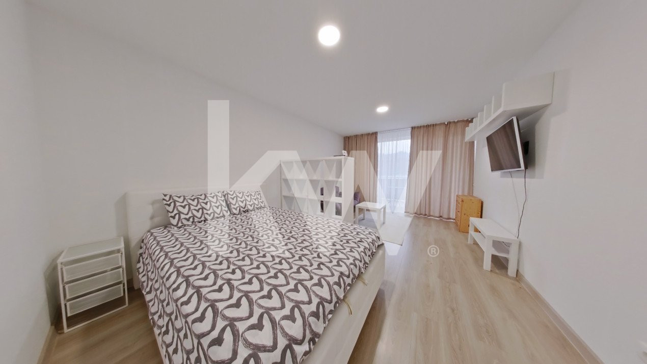 Garsoniera Urban Plaza de închiriat, decomandata