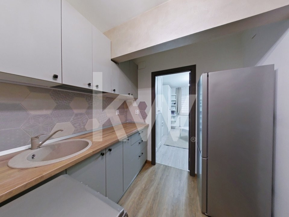 Garsonieră cochetă - mobilată și utilată - Strada 13 Decembrie