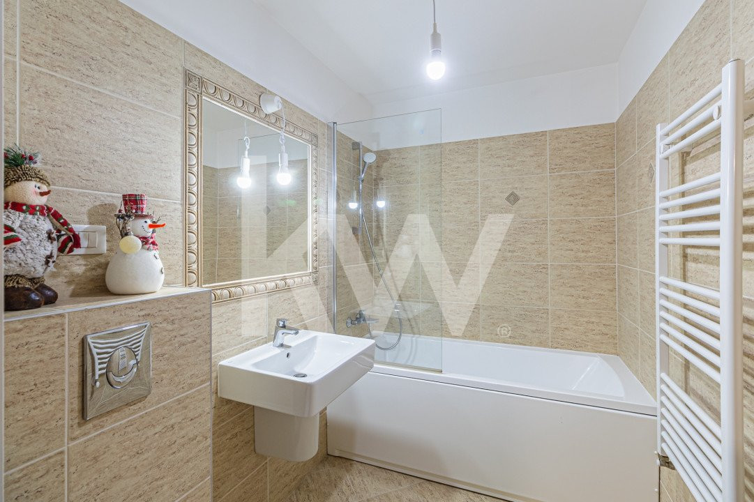 REZERVAT! Apartament modern 2 camere, Urban Invest, zona Coresi Mall!
