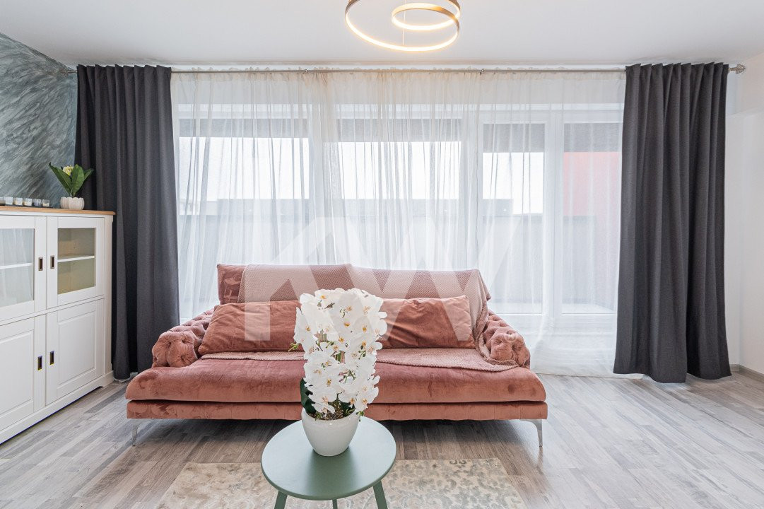OFERTA REZERVATA!!!! Apartament cu  4 camere cu  scara interioara  .