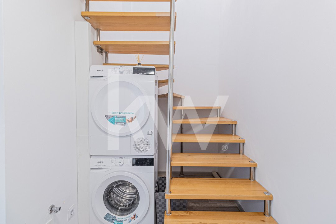 OFERTA REZERVATA!!!! Apartament cu  4 camere cu  scara interioara  .