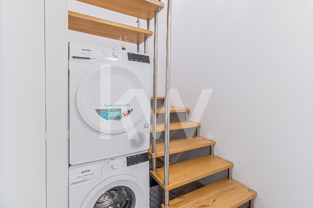 OFERTA REZERVATA!!!! Apartament cu  4 camere cu  scara interioara  .
