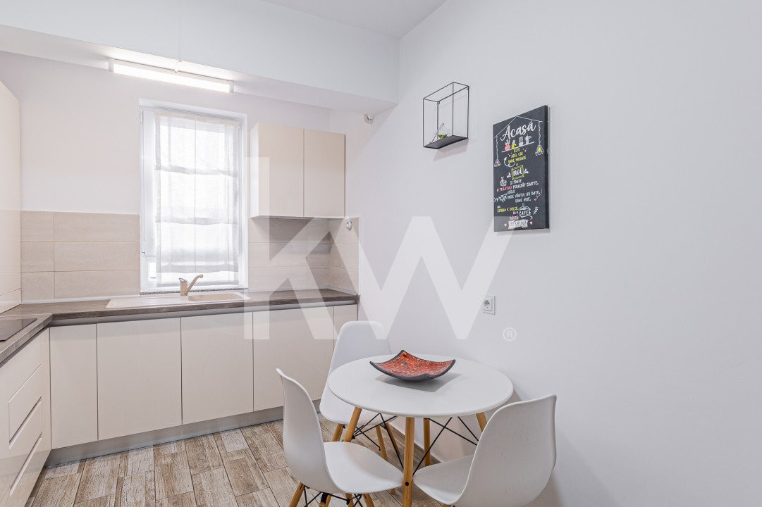 OFERTA REZERVATA!!!! Apartament cu  4 camere cu  scara interioara  .