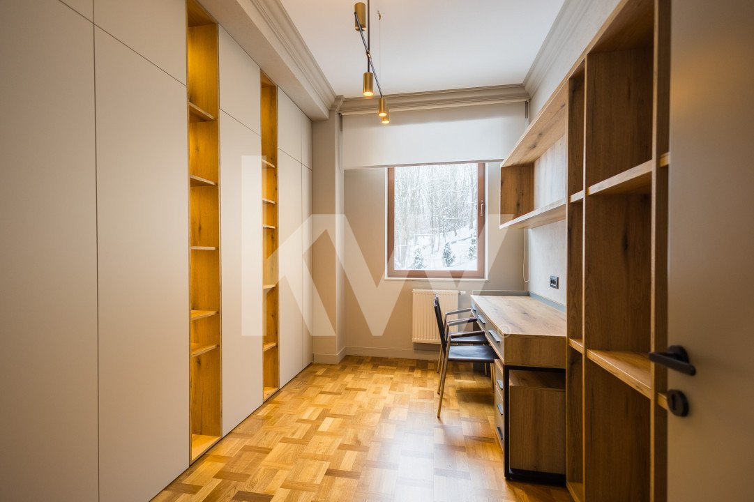 EXCLUSIV - Apartament cu 4 camere pe Drumul Poienii