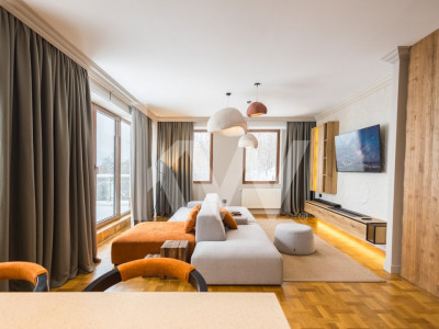 Apartament UNIC cu 4 camere pe Drumul Poienii 