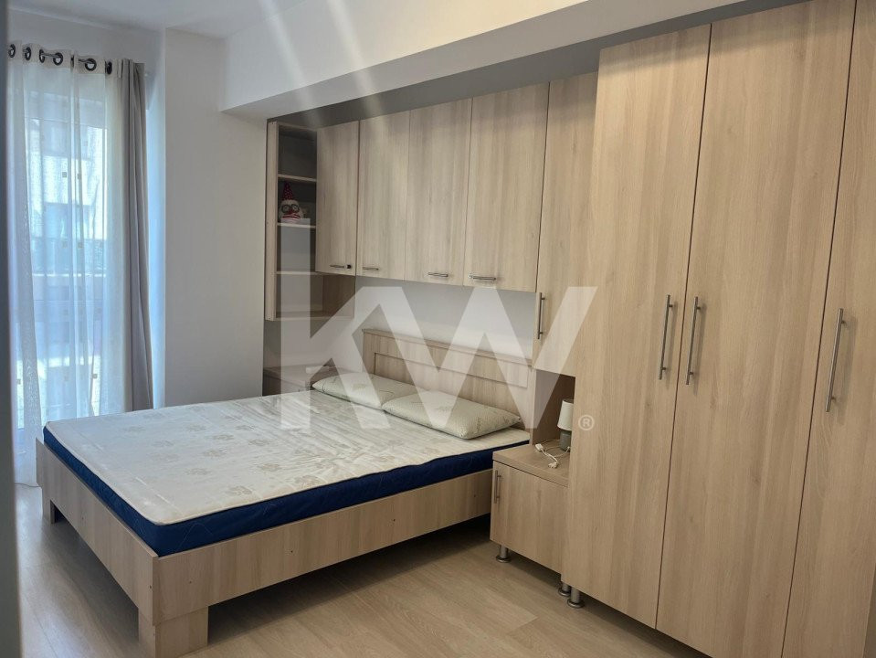 Studio cochet in Maurer Residence , zona Coresi