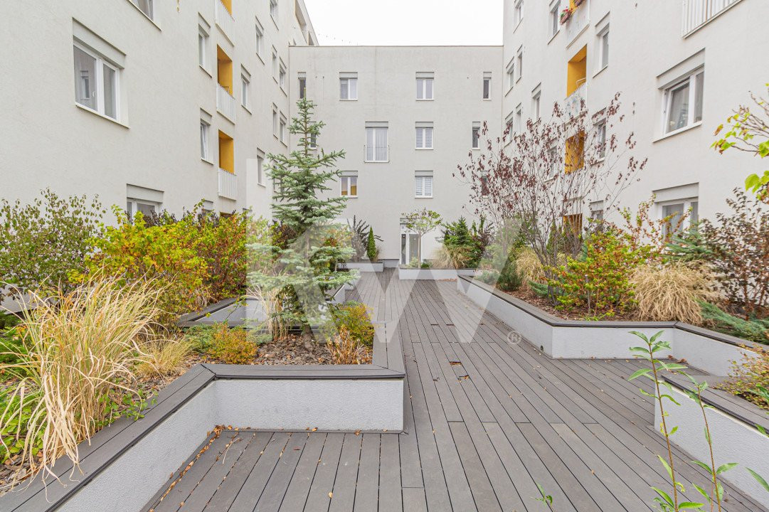Apartament spatios cu parcare subterana zona Coresi, Pet Frendly