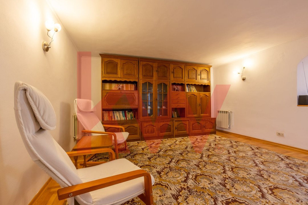 REZERVATA Casa individuală, 5 camere -138 mp utili, în Scheii Brașovului