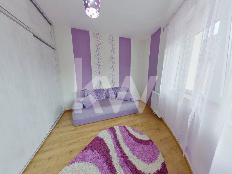 Apartament cochet in vila cu parcare privata.
