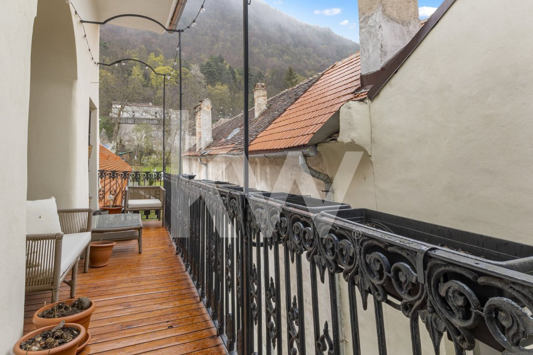Apartament unic în inima Brașovului Vechi
