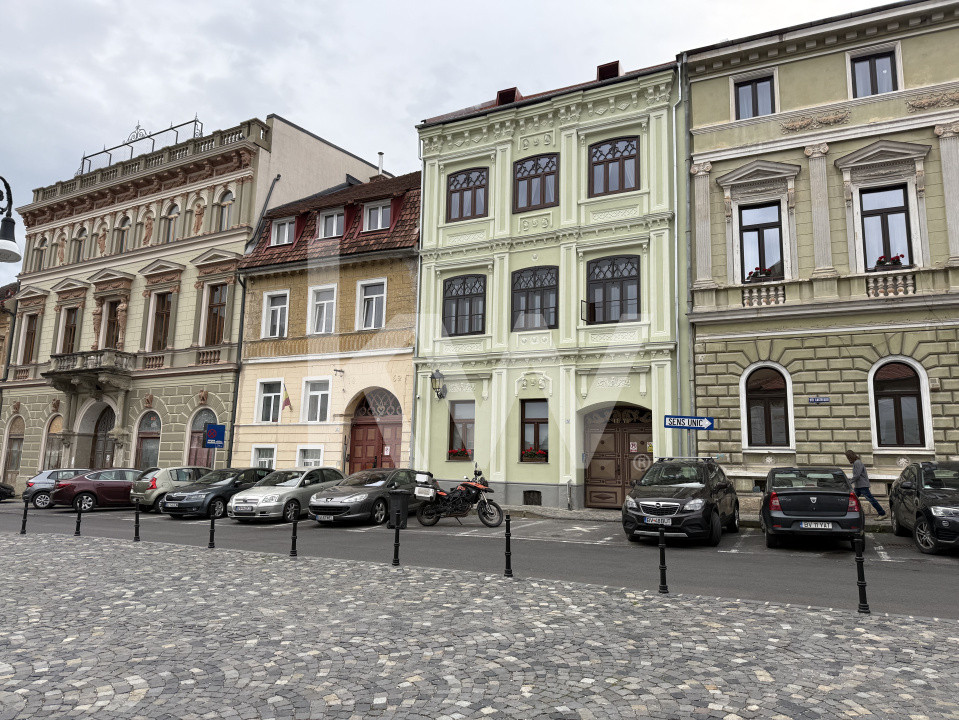 Apartament unic în inima Brașovului Vechi