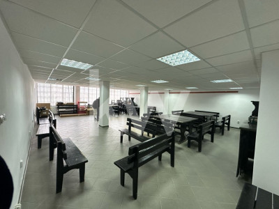 Spațiu comercial de închiriat–130mp, Zagon, str.Principală, activitati diverse