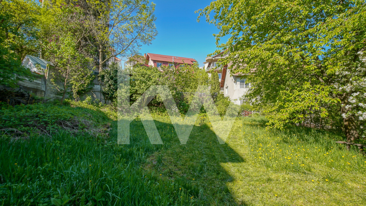 Apartament 3 camere, complet renovat, mobilat și utilat -zona Dealul Cetății
