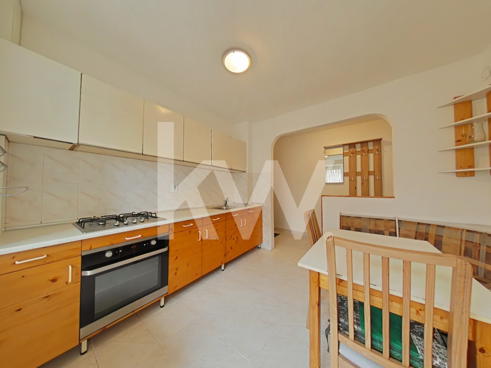  Închiriere apartament cu 3 camere, mobilat și utilat pe Bld Victoriei