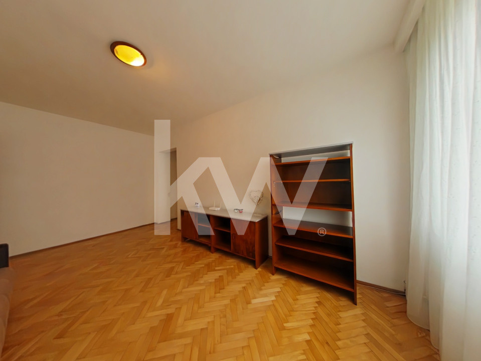  Închiriere apartament cu 3 camere, mobilat și utilat pe Bld Victoriei