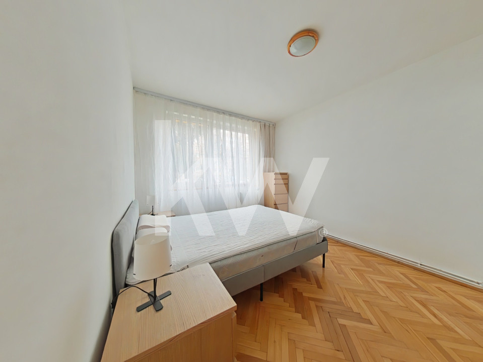  Închiriere apartament cu 3 camere, mobilat și utilat pe Bld Victoriei