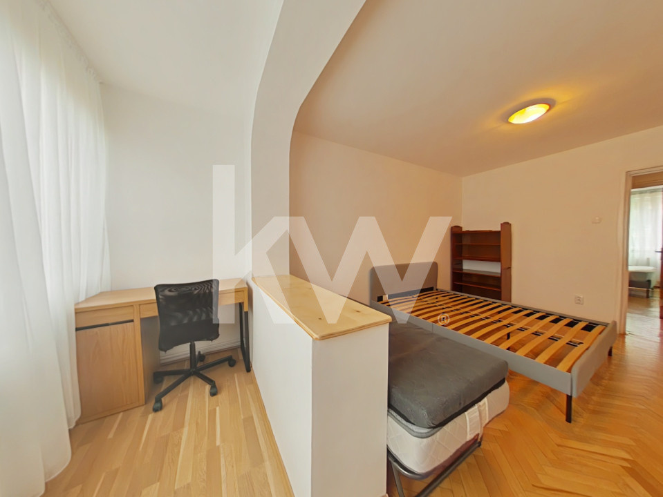  Închiriere apartament cu 3 camere, mobilat și utilat pe Bld Victoriei