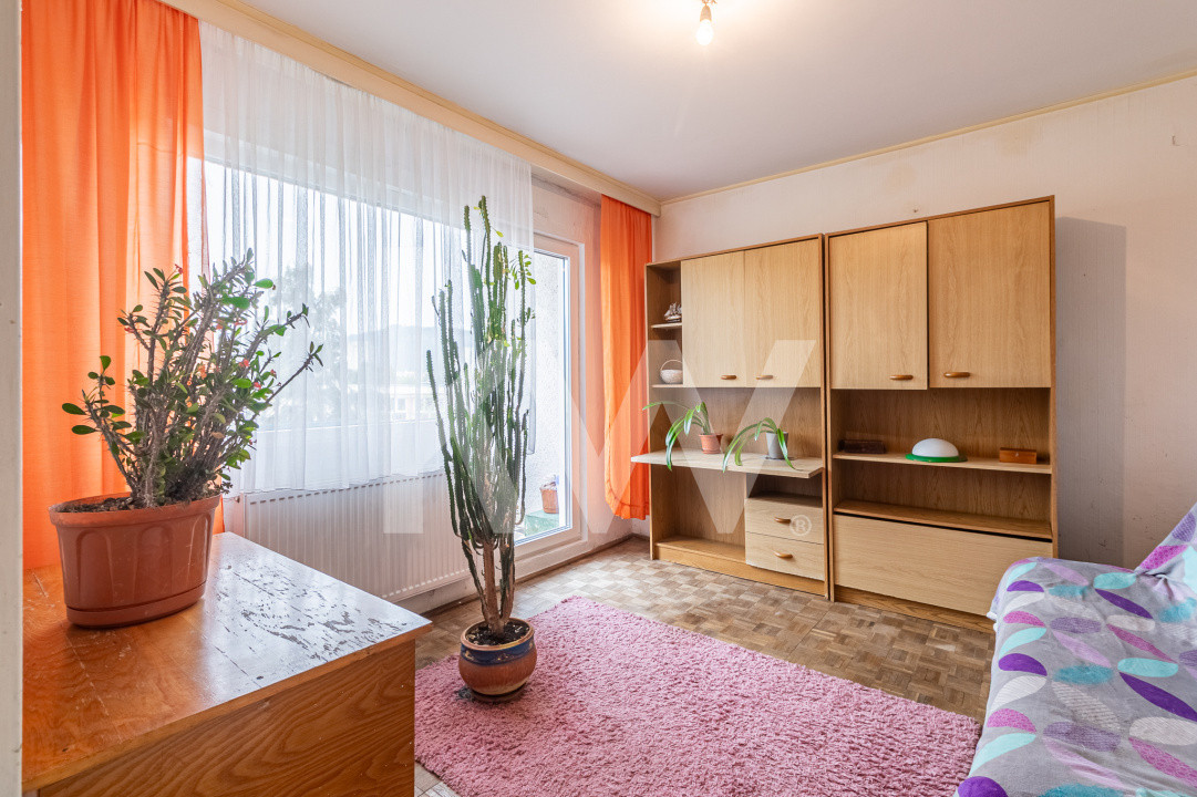 Apartament 3 camere de vânzare, Astra, Brașov , priveliște superbă, COMISION 0%