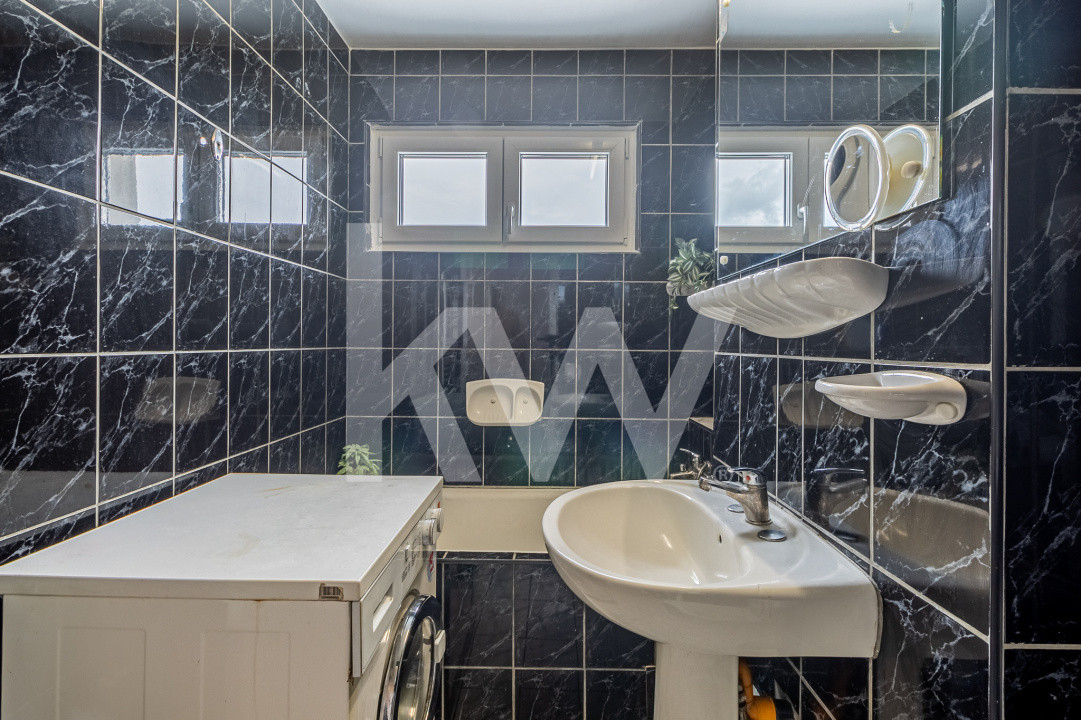 Apartament 3 camere de vânzare Astra , priveliște superbă, COMISION 0%