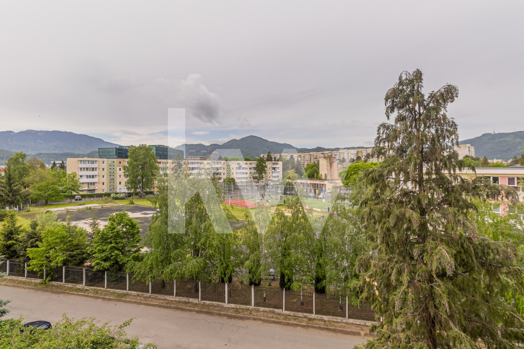 Apartament 3 camere de vânzare Astra , priveliște superbă, COMISION 0%
