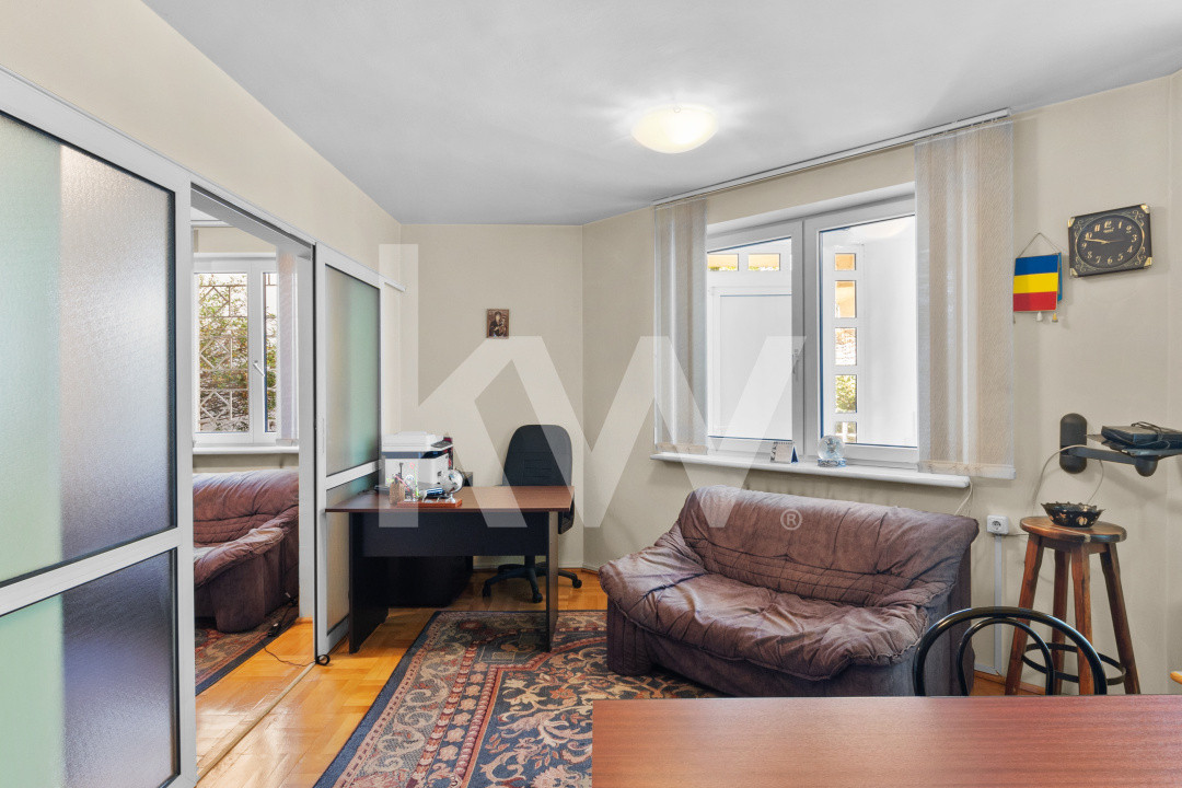 Casa de vanzare in Brasov - singur in curte - 458 mp teren