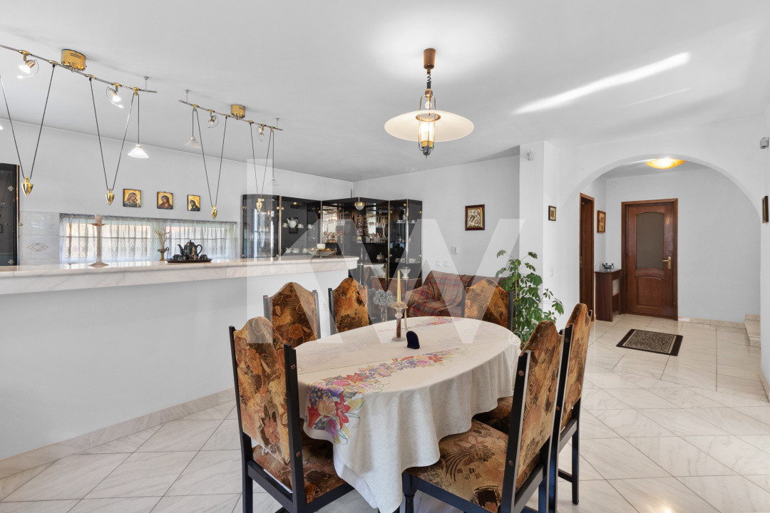 Casa de vanzare in Brasov - singur in curte - 458 mp teren