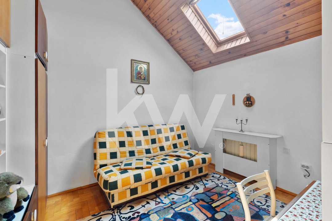 Casa de vanzare in Brasov - singur in curte - 458 mp teren