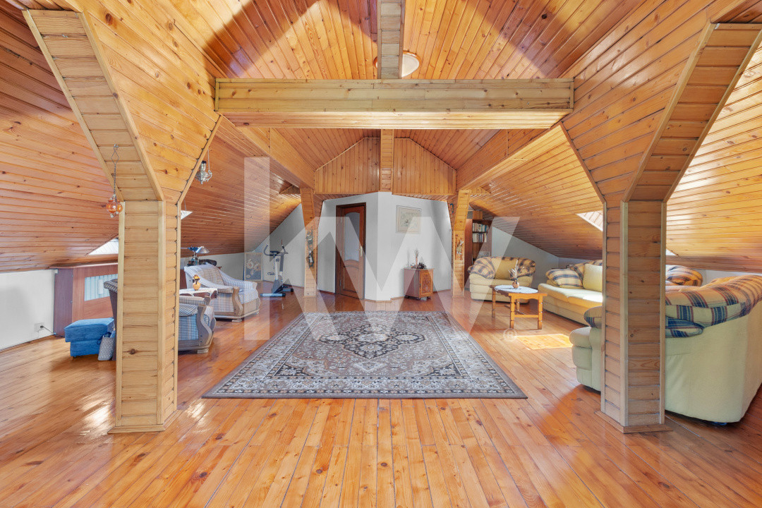 Casa de vanzare in Brasov - singur in curte - 458 mp teren