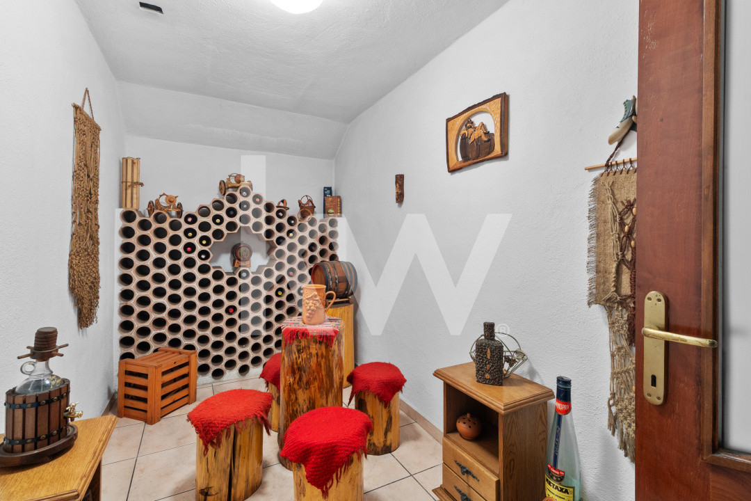 Casa de vanzare in Brasov - singur in curte - 458 mp teren