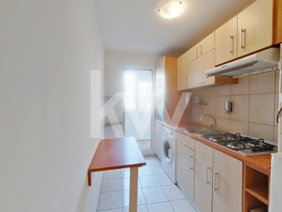 De inchiriat apartament cu 3 camere, nemobilat, in cartierul Astra