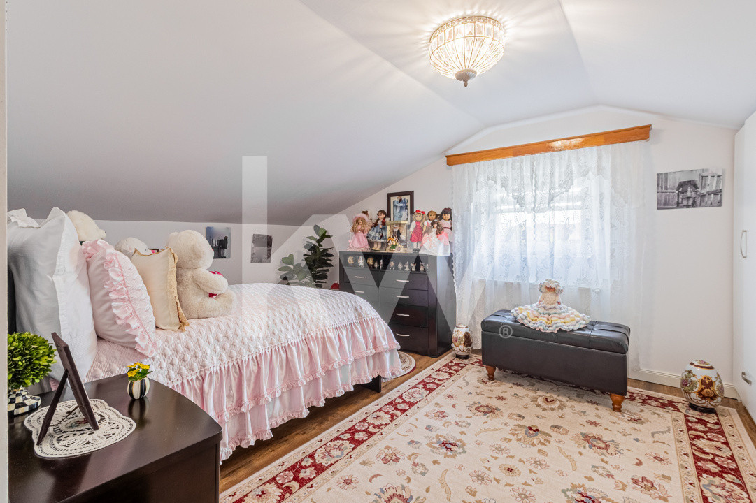 Casa spatioasa, complet utilata in Izvor-Tarlugeni, 10km de Brasov