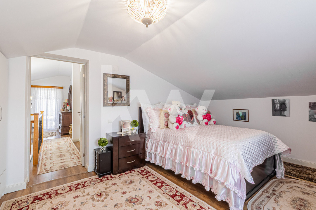 Casa spatioasa, complet utilata in Izvor-Tarlugeni, 10km de Brasov
