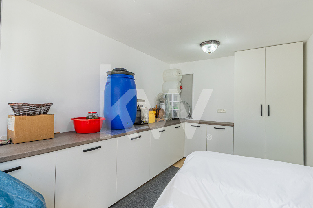 Casa spatioasa, complet utilata in Izvor-Tarlugeni, 10km de Brasov