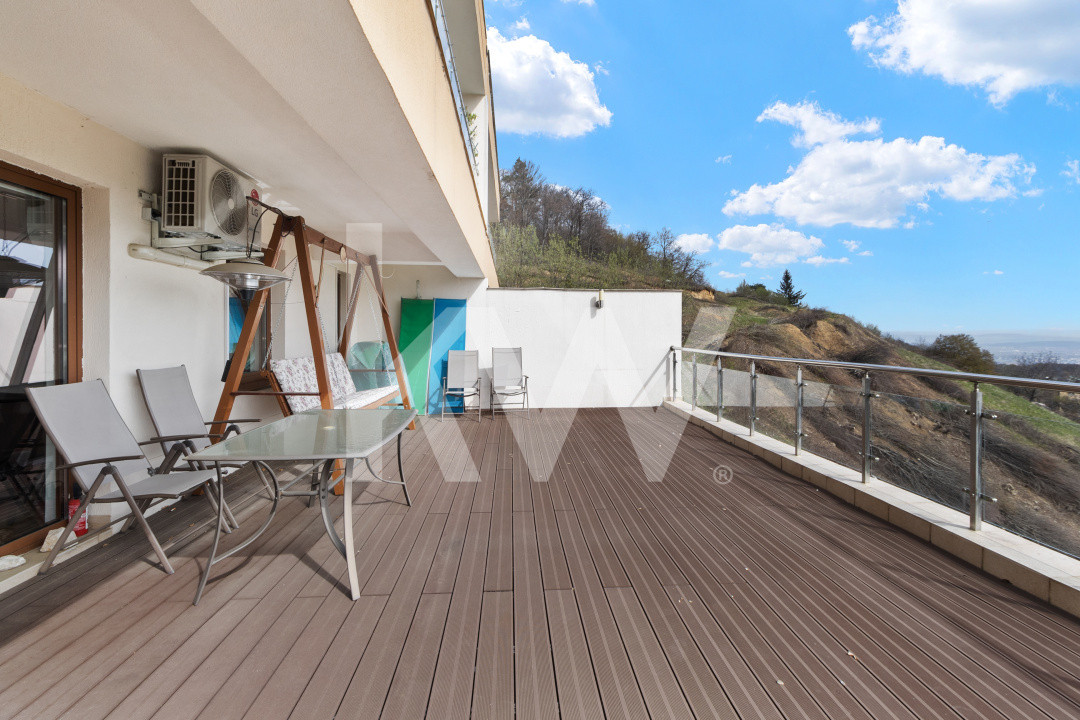 EXCLUSIVITATE – Apartament cu 3 camere și terasă panoramică în Seasons Residence