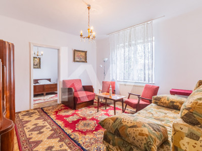Apartament la etajul 1, mobilat si utilat, zona pieței din Tractorul