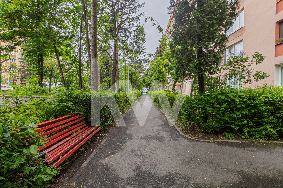 Garsonieră Premium cu Balcon, 42 mp utili – Bdul Victoriei