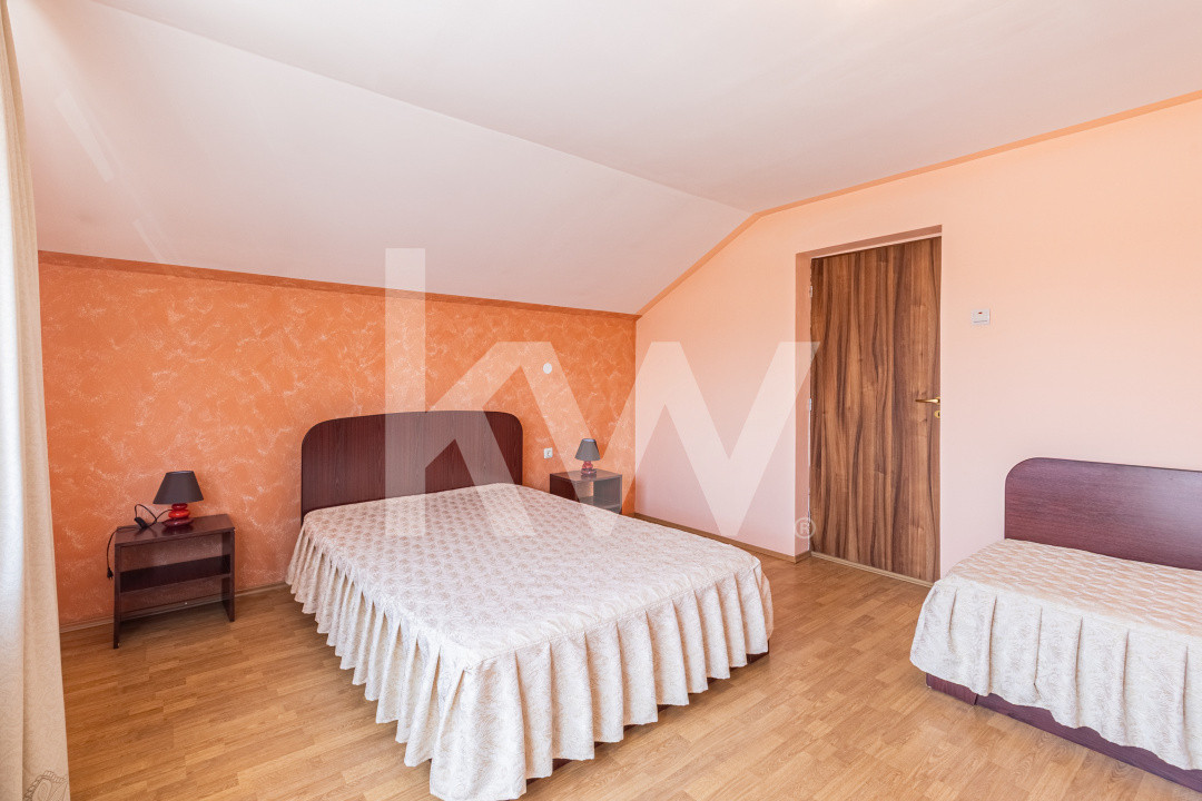 Vilă spațioasă de vânzare Râșnov, turism / reședință, teren 786 mp | Comision 0%