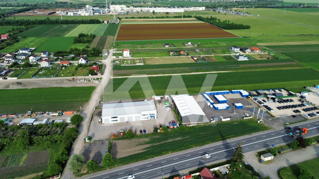 Teren intravilan cu potențial de dezvoltare - str. Luncii - Baciului