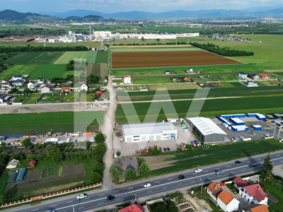 Teren intravilan cu potențial de dezvoltare - str. Luncii - Baciului