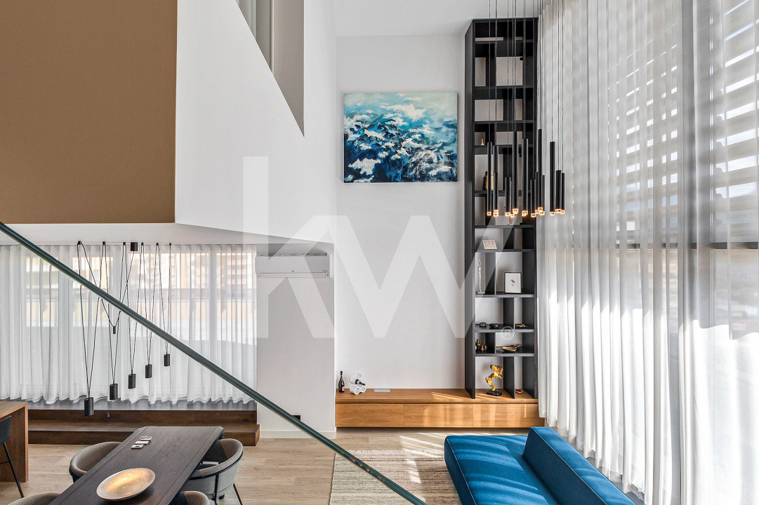 Penthouse cu 4 camere - Urban Plaza 