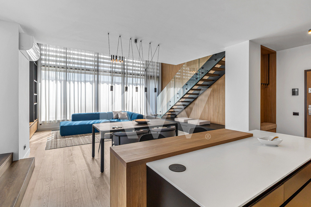 Penthouse cu 4 camere - Urban Plaza 