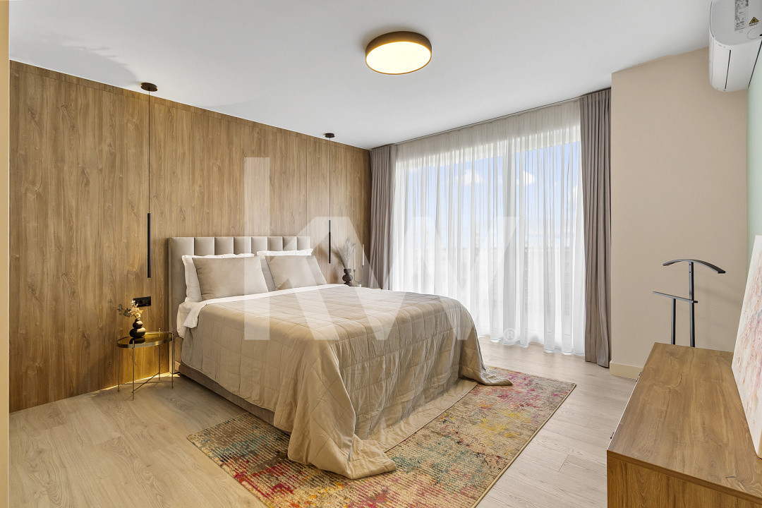 Penthouse cu 4 camere - Urban Plaza 