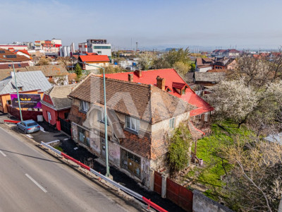 Casă de vânzare 5 camere în Brașov, ideală renovare/investiție | Comision 0%