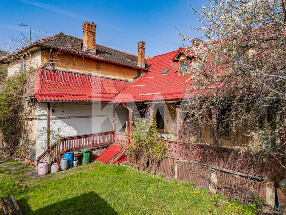 Casa de vanzare in Brasov, spatioasa, pentru renovat, COMISION 0%