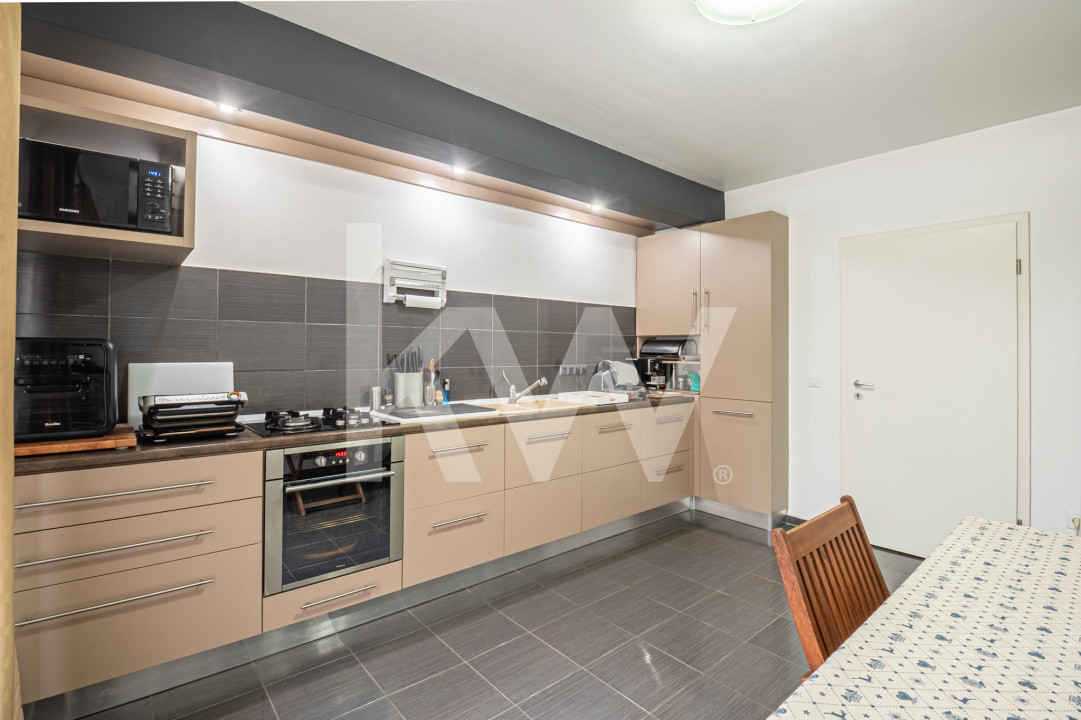 Apartament 3 camere 130 mp utili, gradina proprie – 0% comision