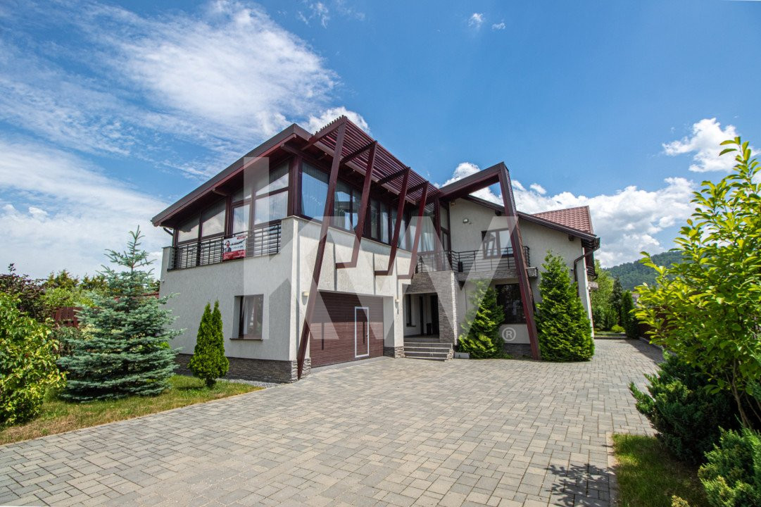  Vanzare/schimb cu teren Vila  ultrafinisata 350mp utili
