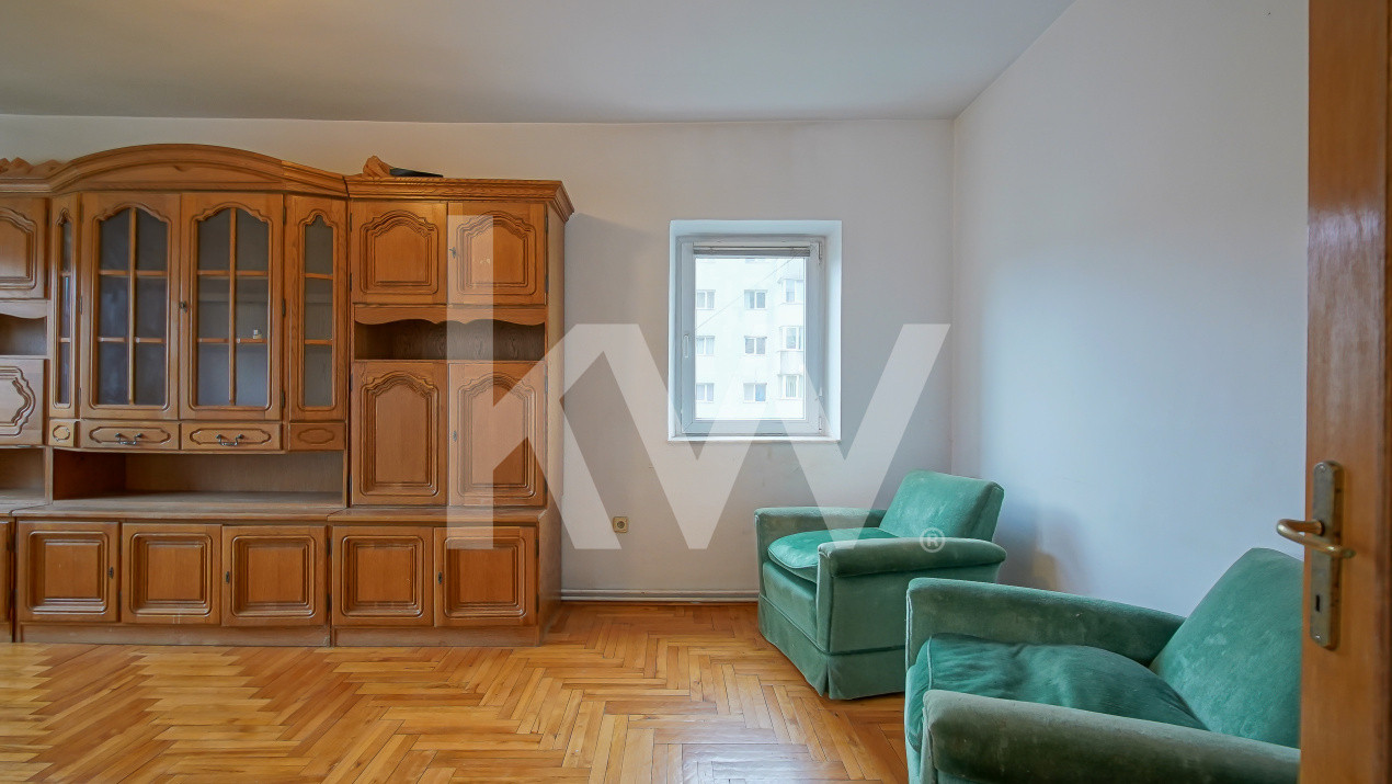 Vânzare apartament cu 3 camere, decomandat, 2 bai - Racadau