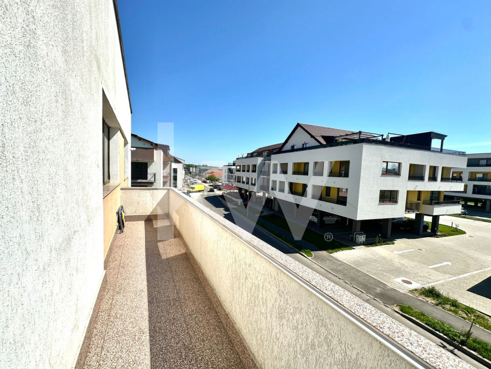 Apartament cu 2 camere zona Coresi cu loc de parcare acoperit